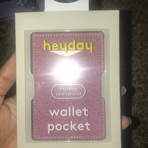 Wallet pocket